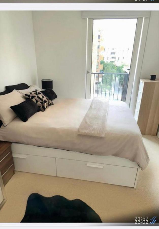 Luxury One Bedroom Apartment Londres Exterior foto